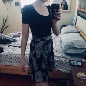 Urban Outfitters puffy lace sleeve black shirt